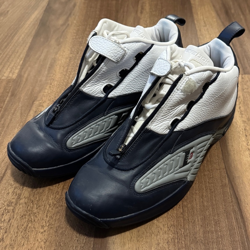 Reebok Answer IV (4) Navy/White Allen Iverson Sneakers
